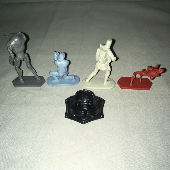 Star Wars 4 Miscellaneous Stand Up Toy Figure From Various Board Games Lucasfilm - Picture 4 of 5
